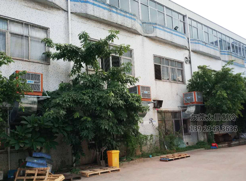 電子廠車間環(huán)?？照{(diào)通風(fēng)降溫