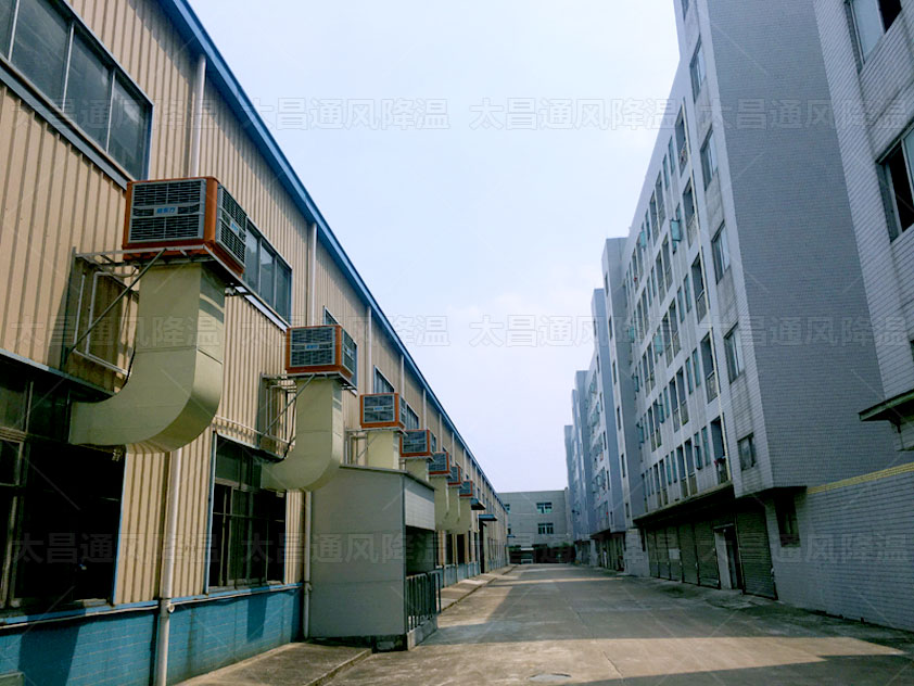 車間降溫方案配置節(jié)能環(huán)?？照{(diào)，使用效果沒話說