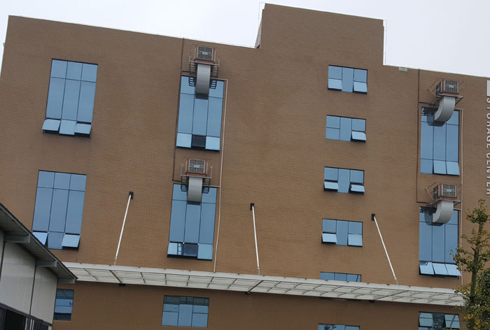 湖南某化工廠潤(rùn)東方環(huán)?？照{(diào)降溫工程