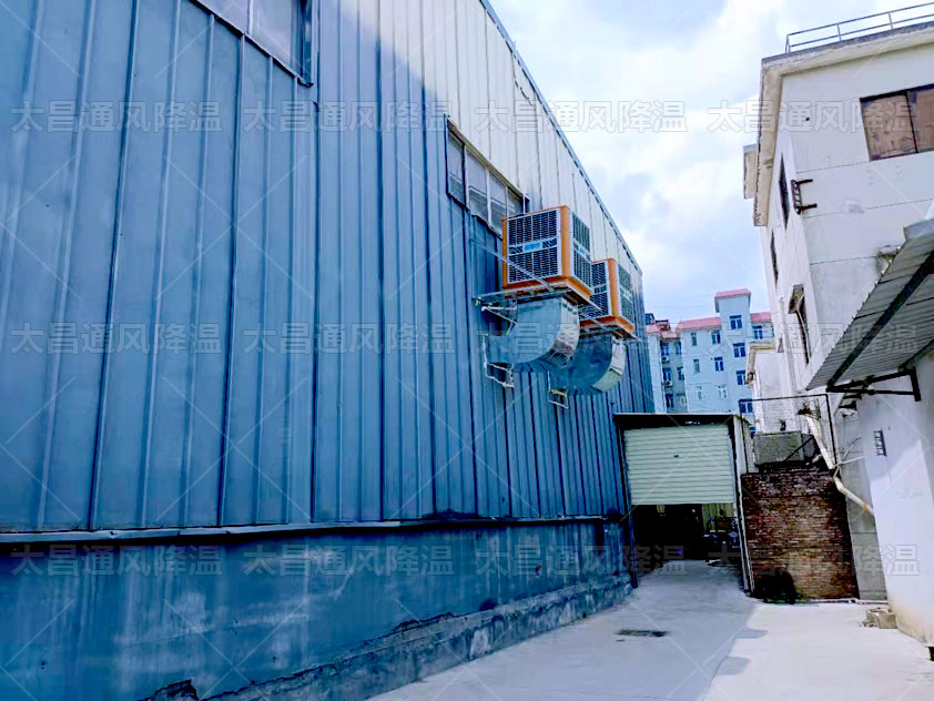廠房降溫設(shè)備環(huán)?？照{(diào)低成本解決高溫問題