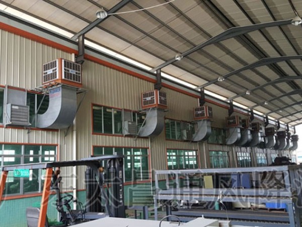 車間降溫設(shè)備東莞環(huán)?？照{(diào)：廠房降溫規(guī)劃一站式服務(wù)