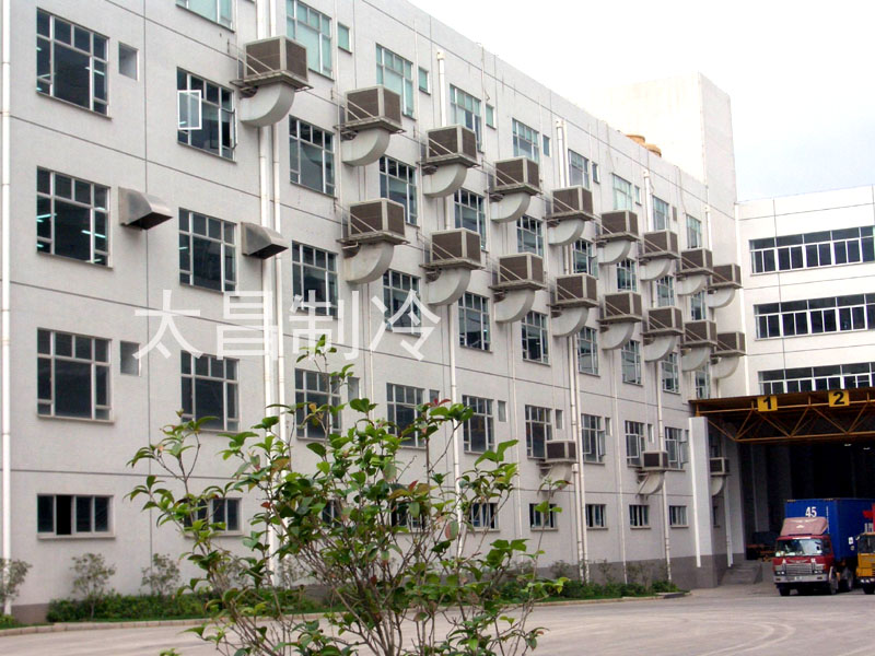 環(huán)?？照{通風降溫